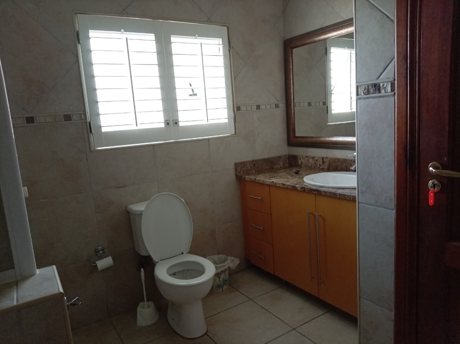 4 Bedroom Property for Sale in Caribbean Beach Club North West